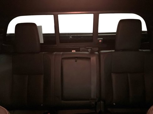 Used 2018 Nissan Titan SL w/ Midnight Edition image 14