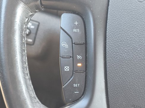 Used 2015 Buick Enclave Leather image 6