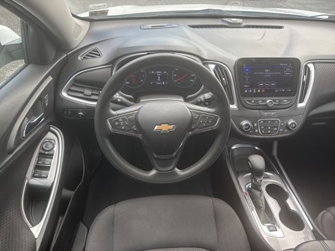 Used 2023 Chevrolet Malibu LT image 29