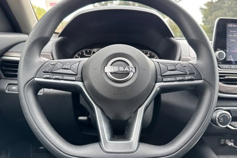 Certified 2024 Nissan Altima 2.5 SV image 25