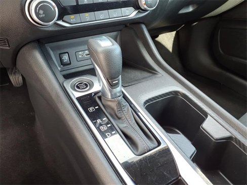 Used 2024 Nissan Sentra SV image 21
