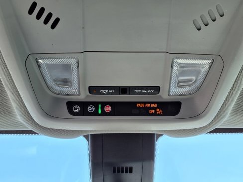 Used 2020 Chevrolet Equinox LS w/ LS Convenience Package image 14