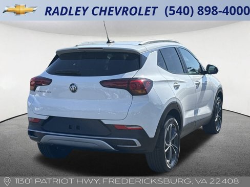 Certified 2022 Buick Encore GX Select image 5
