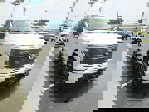 New 2025 Ford F150 Lightning Flash image 8