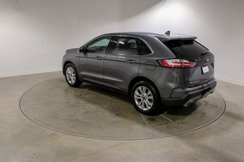 Used 2024 Ford Edge Titanium image 3