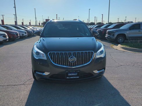 Used 2017 Buick Enclave Premium image 3