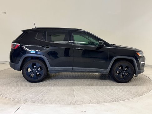 Used 2018 Jeep Compass Altitude w/ Popular Equipment Group image 11