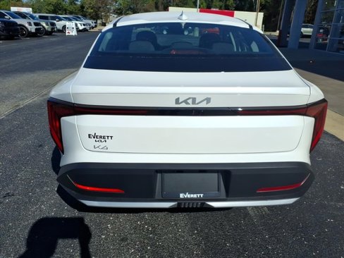 New 2025 Kia K4 LX image 6