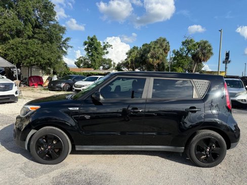 Used 2017 Kia Soul image 8