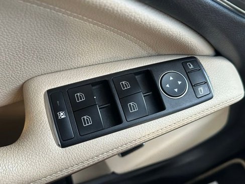 Used 2014 Mercedes-Benz CLA 250 image 18