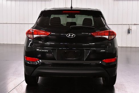 Used 2018 Hyundai Tucson SE image 6