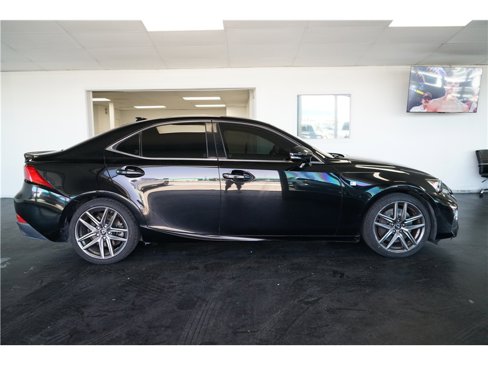 Used 2017 Lexus IS 200t F Sport image 8