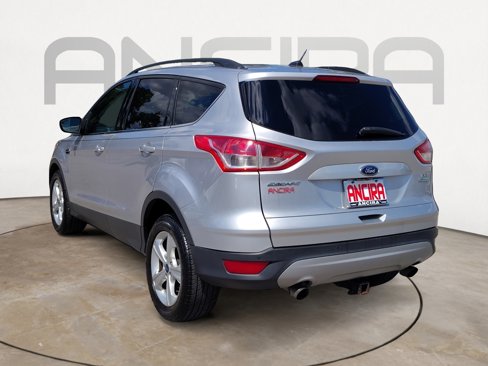 Used 2015 Ford Escape SE w/ Equipment Group 201A image 11