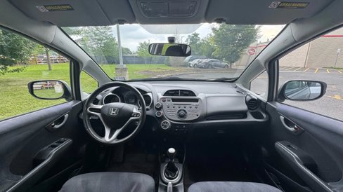 Used 2010 Honda Fit Sport image 28