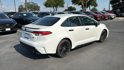 Used 2022 Toyota Corolla SE image 8