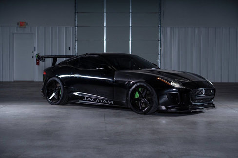 Used 2015 Jaguar F-TYPE R image 4
