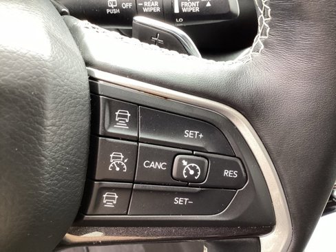 Used 2021 Jeep Grand Cherokee L Laredo image 19