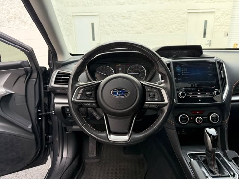 Used 2022 Subaru Crosstrek 2.5i Limited w/ Moonroof Package 2 image 4