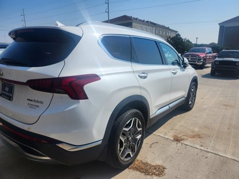 Used 2022 Hyundai Santa Fe Limited w/ Cargo Package image 4
