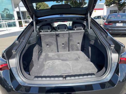 Used 2024 BMW i4 xDrive40i image 25