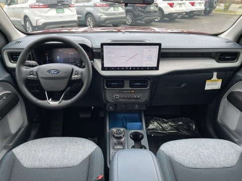 New 2025 Ford Maverick XLT w/ XLT Luxury Package image 7
