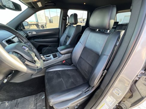 Used 2018 Jeep Grand Cherokee Altitude image 19