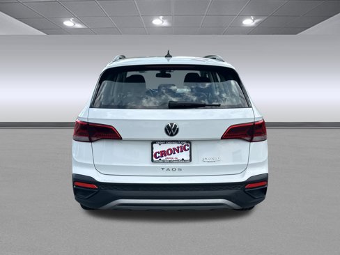 Used 2024 Volkswagen Taos S image 4