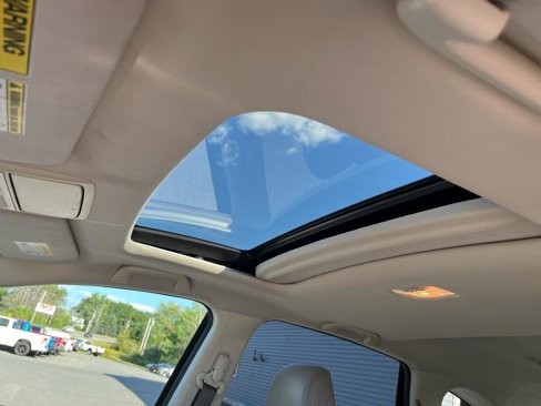 Used 2016 Honda CR-V Touring image 8
