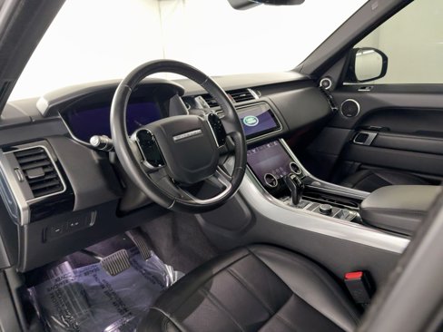 Used 2020 Land Rover Range Rover Sport HSE image 4