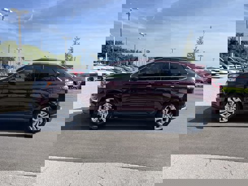 Used 2020 Ford Edge Titanium image 4