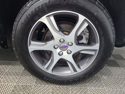Used 2015 Volvo XC60 T6 image 17