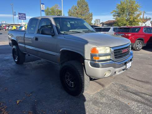 Used 2005 GMC Sierra 1500 SLT w/ Light Duty Power Package image 4