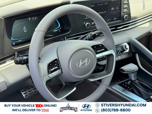 New 2025 Hyundai Elantra Sport image 18