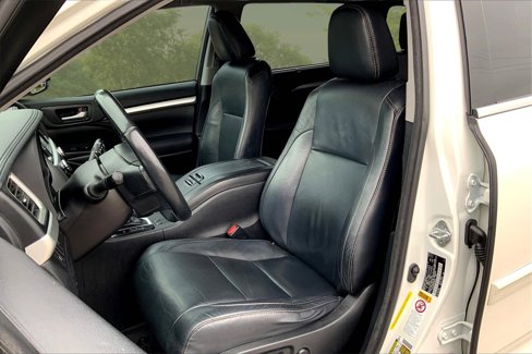 Used 2018 Toyota Highlander XLE image 21