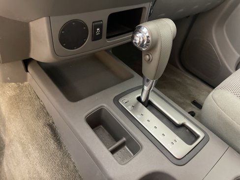 Used 2017 Nissan Frontier SV image 28