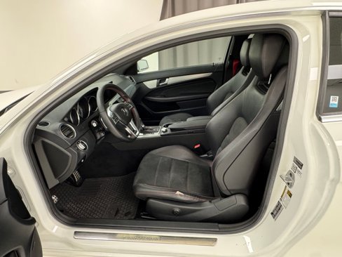 Used 2015 Mercedes-Benz C 350 4MATIC Coupe image 10