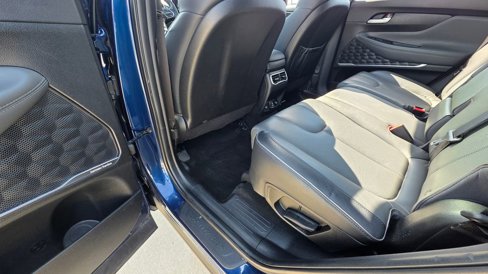 Used 2023 Hyundai Santa Fe Limited image 22