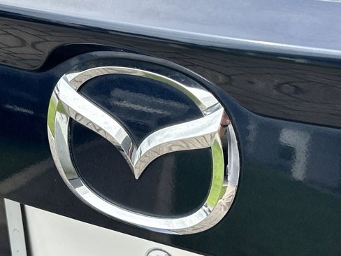 Used 2016 MAZDA MAZDA3 i Touring image 10