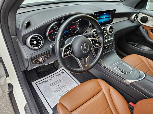 Used 2022 Mercedes-Benz GLC 300 4MATIC image 9