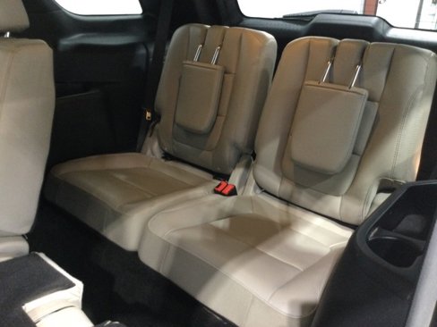 Used 2018 Ford Explorer Limited w/ Equipment Group 301A image 17