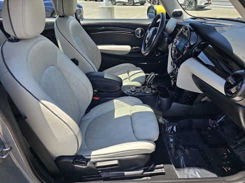 Used 2023 MINI Cooper SE image 17