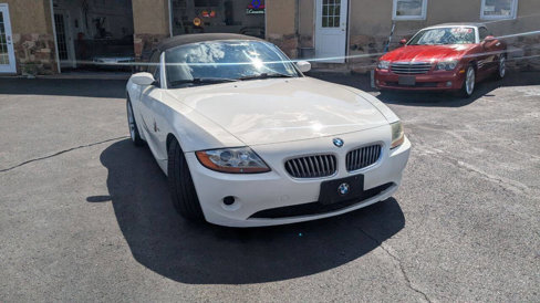Used 2003 BMW Z4 3.0i image 2