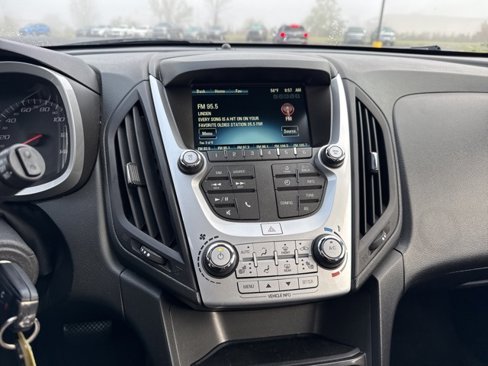 Used 2016 Chevrolet Equinox LT w/ Convenience Package image 11
