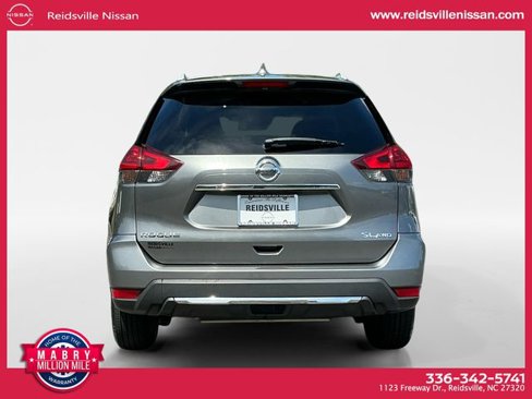 Used 2018 Nissan Rogue SL image 4