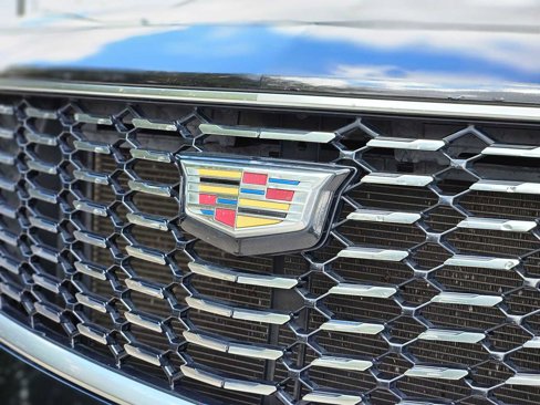Used 2019 Cadillac XT4 Luxury image 11