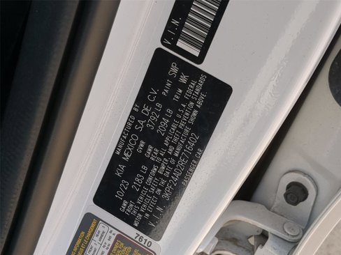 Used 2024 Kia Forte LXS image 29