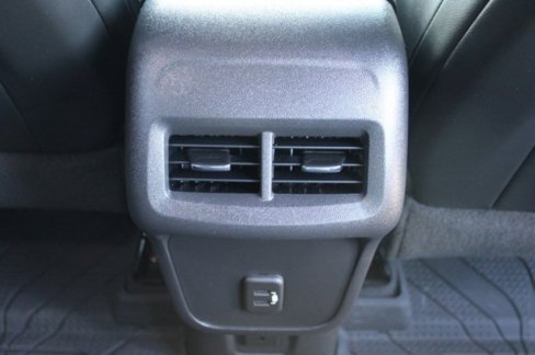 Used 2022 Chevrolet Equinox RS w/ Infotainment Package image 45