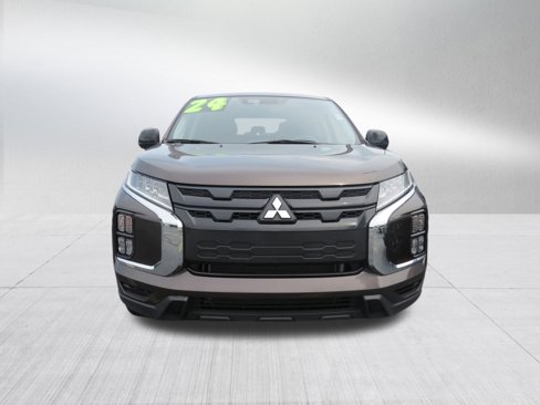 Used 2024 Mitsubishi Outlander Sport LE image 3
