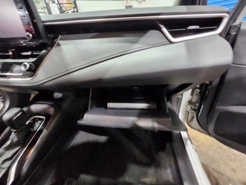 Used 2022 Toyota Corolla SE image 12