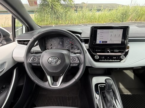 Used 2025 Toyota Corolla SE image 16